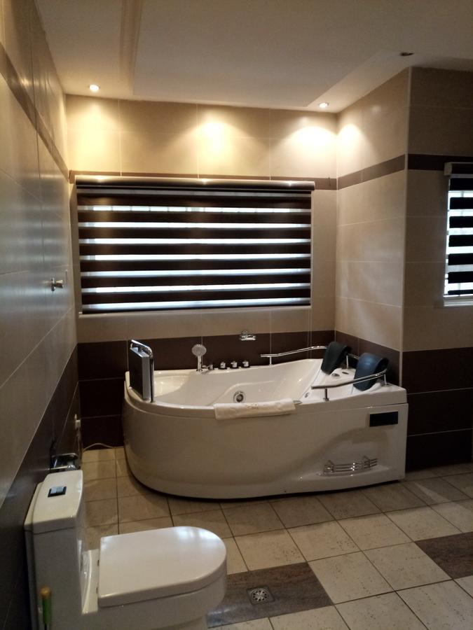 The Ambassador Abuja Hotel Exterior photo